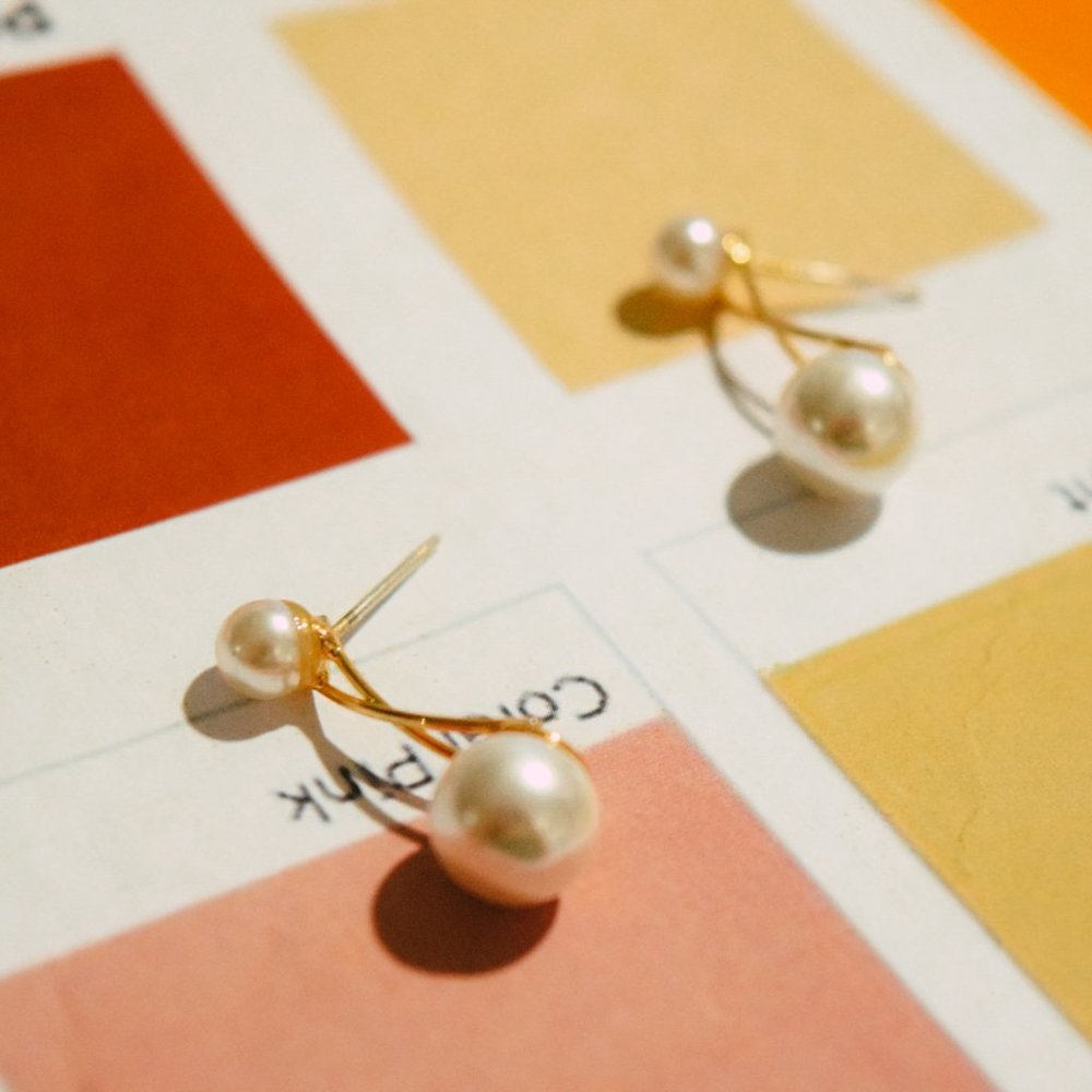 Pearl Eight Twist Earrings